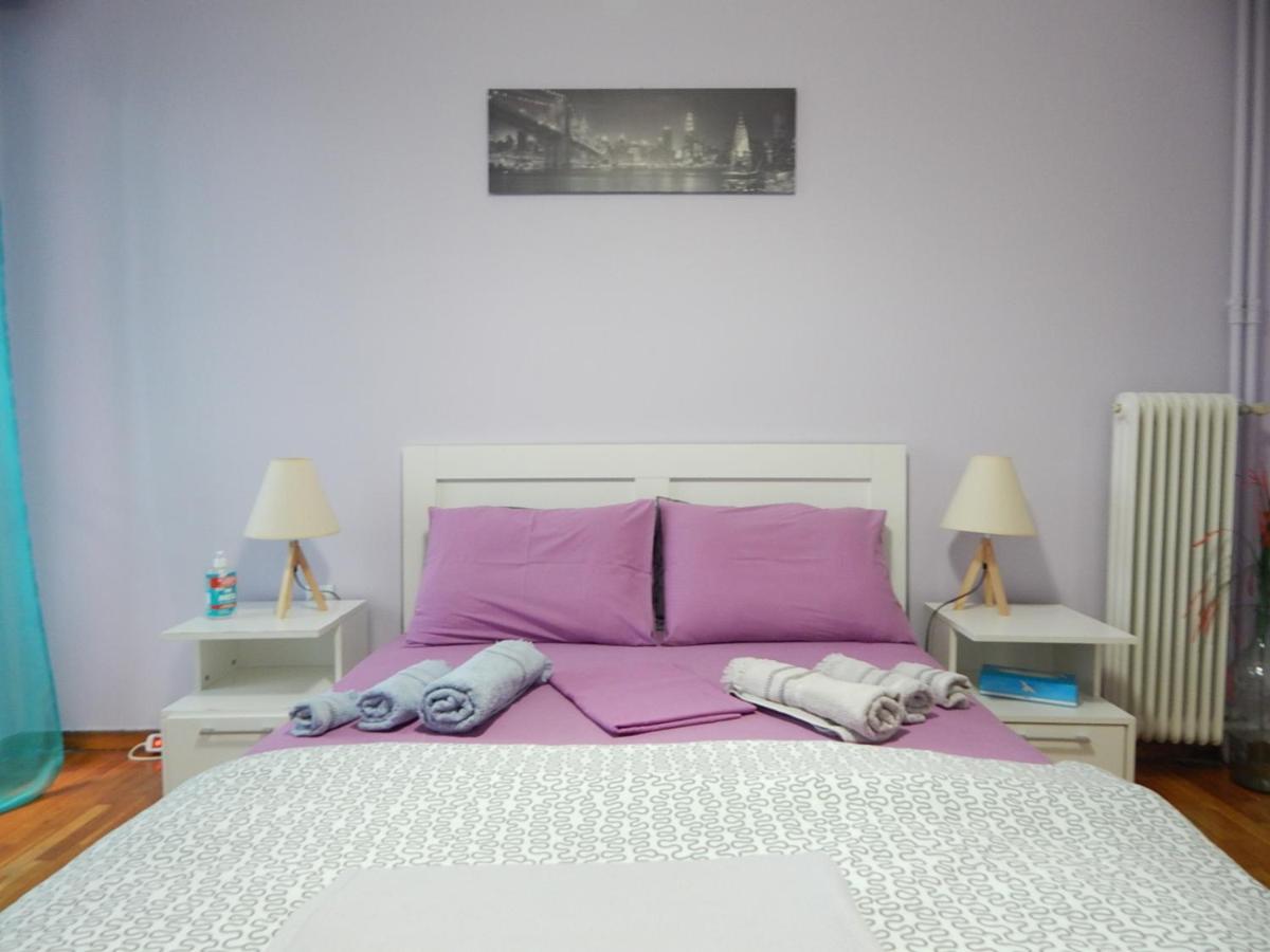 Feels Like Home 2 Athena Bagian luar foto